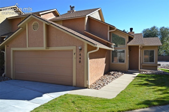 440 Autumn Ridge Circle F — listing photo