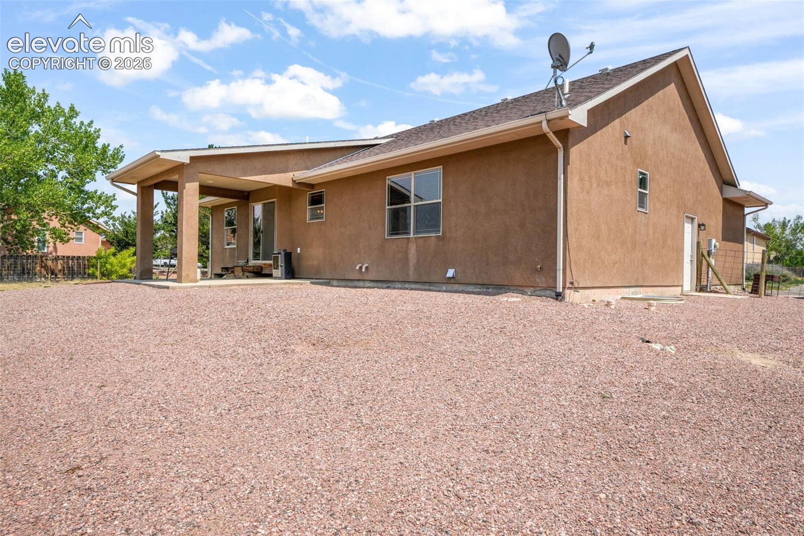 Listing photo 44 for 83 S Golfwood Drive