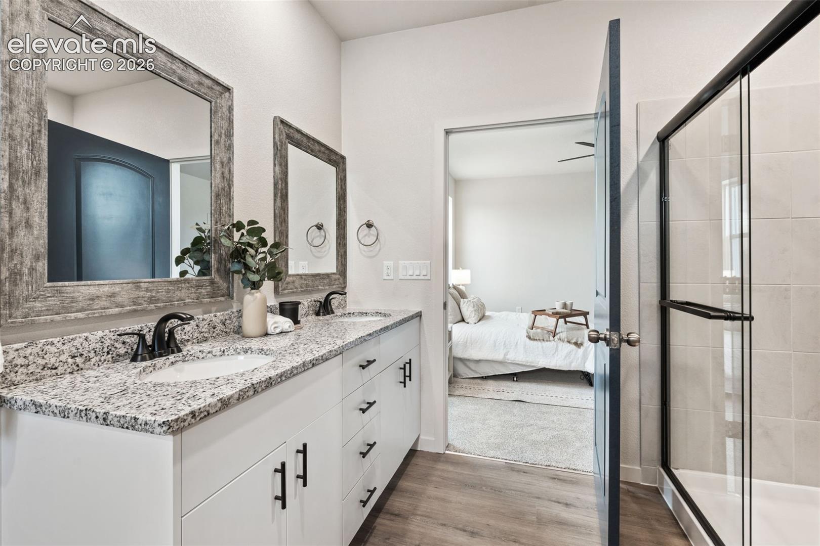 Listing photo 26 for 280 S Meriweather Drive
