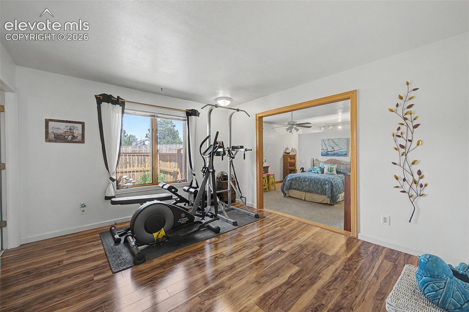 Listing photo 31 for 19155 Spring Valley Road