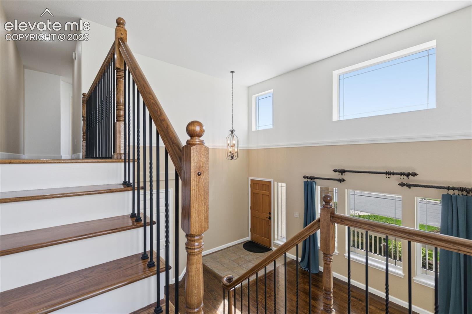 Listing photo 22 for 1622 Lookout Springs Drive