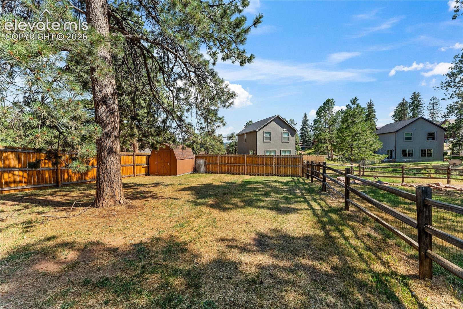 300 Fairview Street, photo 15