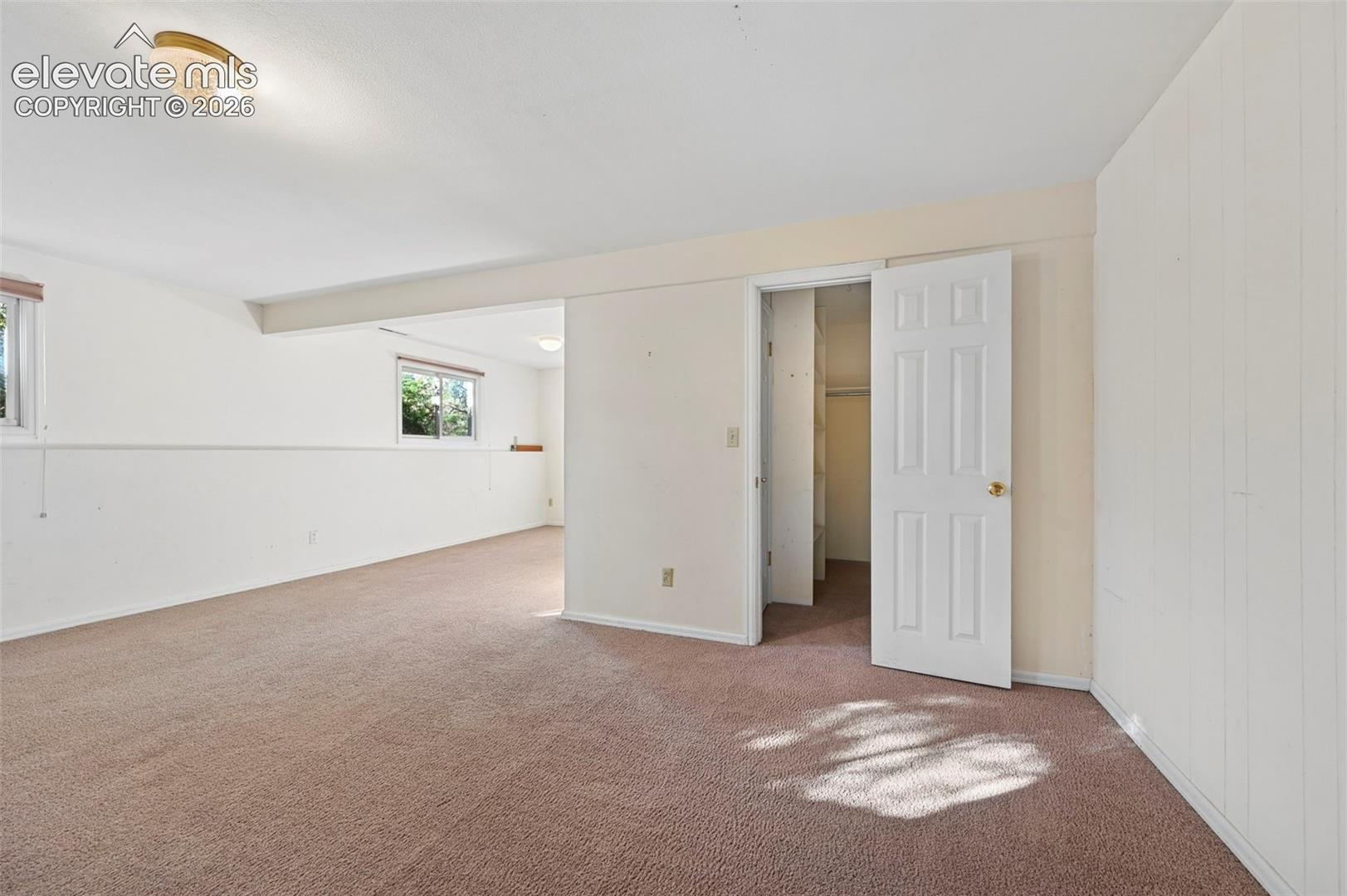 Listing photo 42 for 19280 doewood Drive