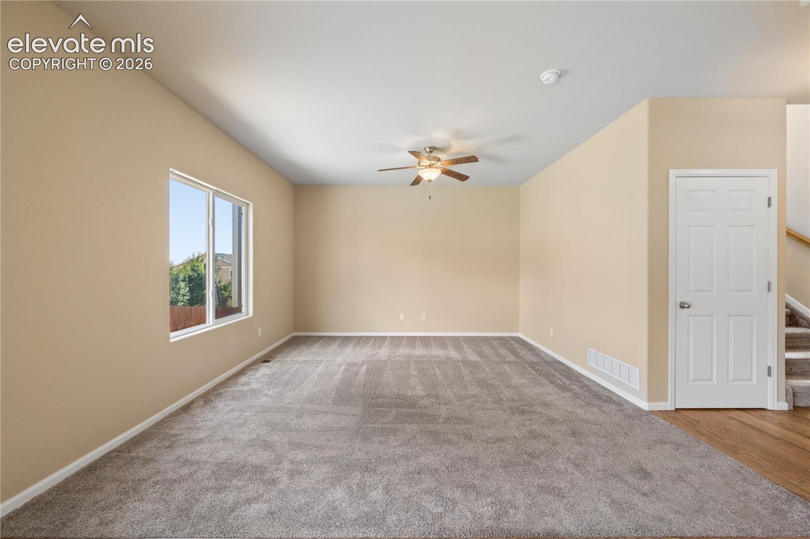 Listing photo 16 for 7183 RED CARDINAL Loop