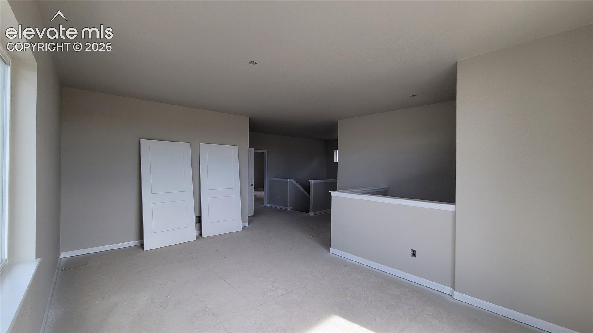 Listing photo 15 for 6670 Miro Lane