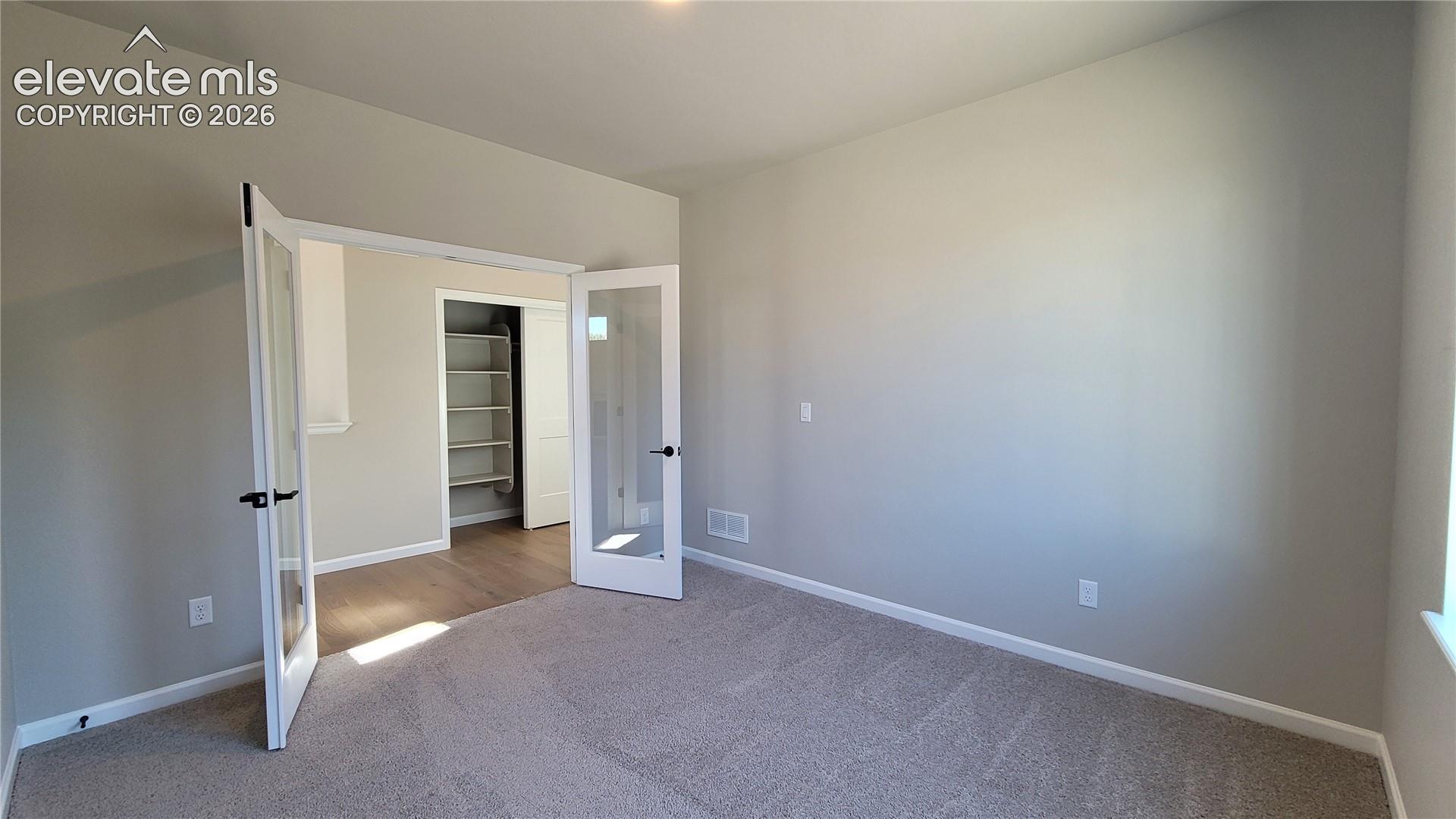 Listing photo 8 for 6658 Miro Lane