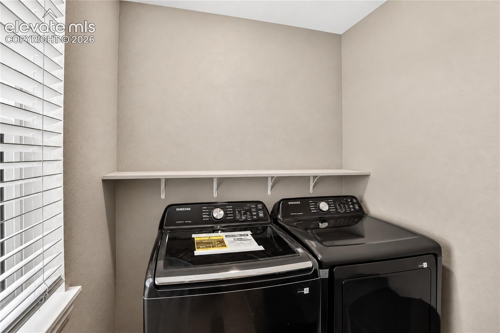 Listing photo 18 for 2051 Rosette Lane
