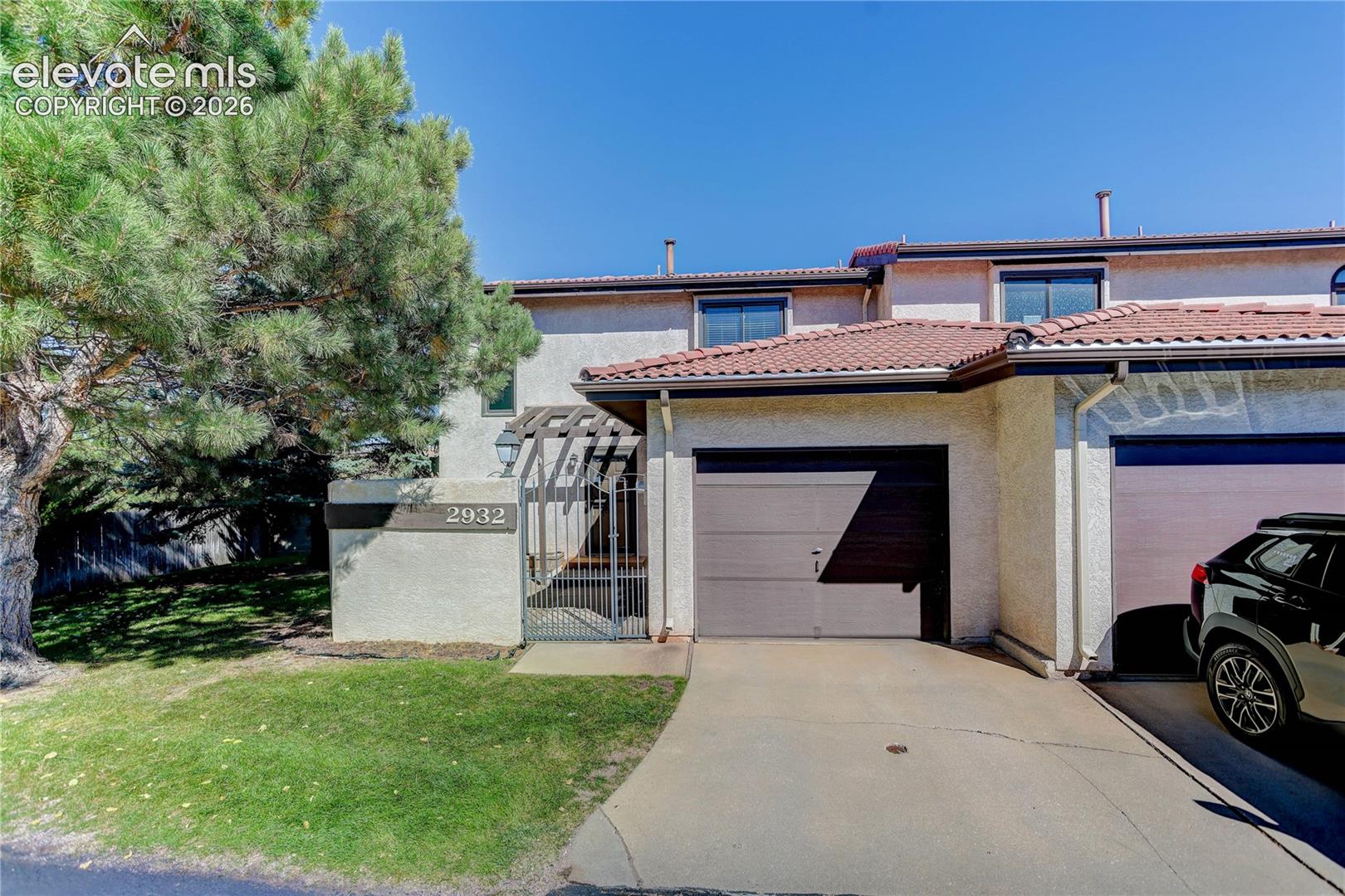 2932 Camino Cielo Court — listing photo