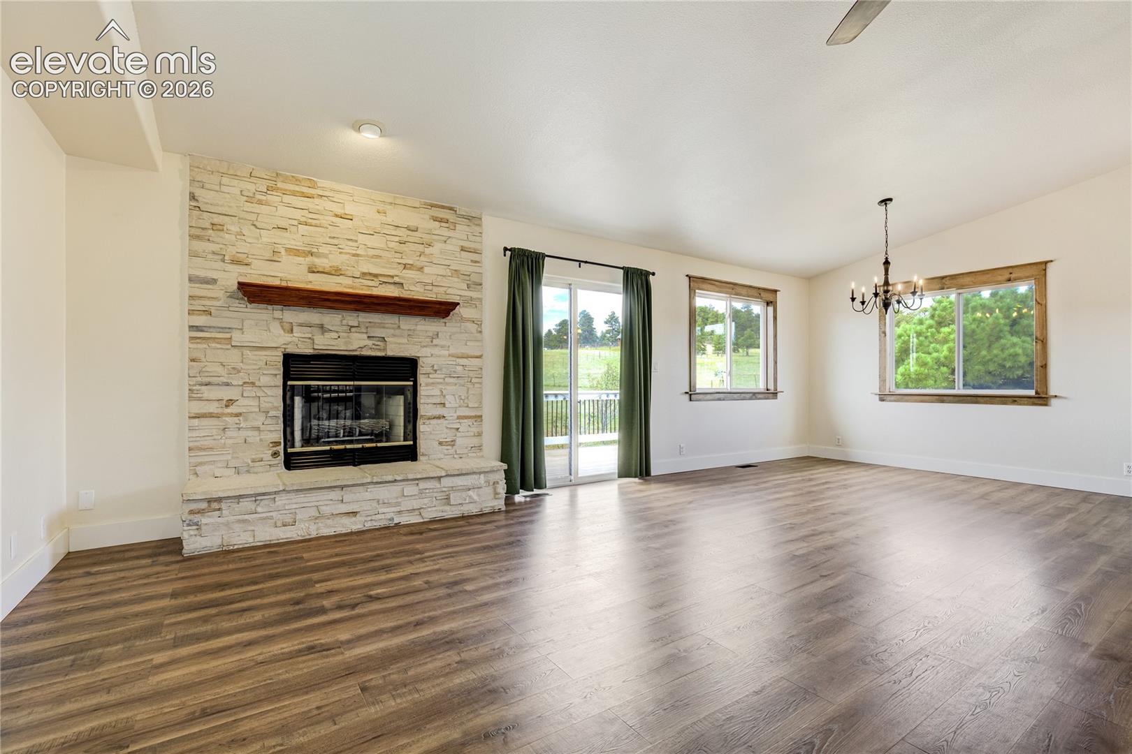 Listing photo 10 for 17650 Fremont Fort Drive