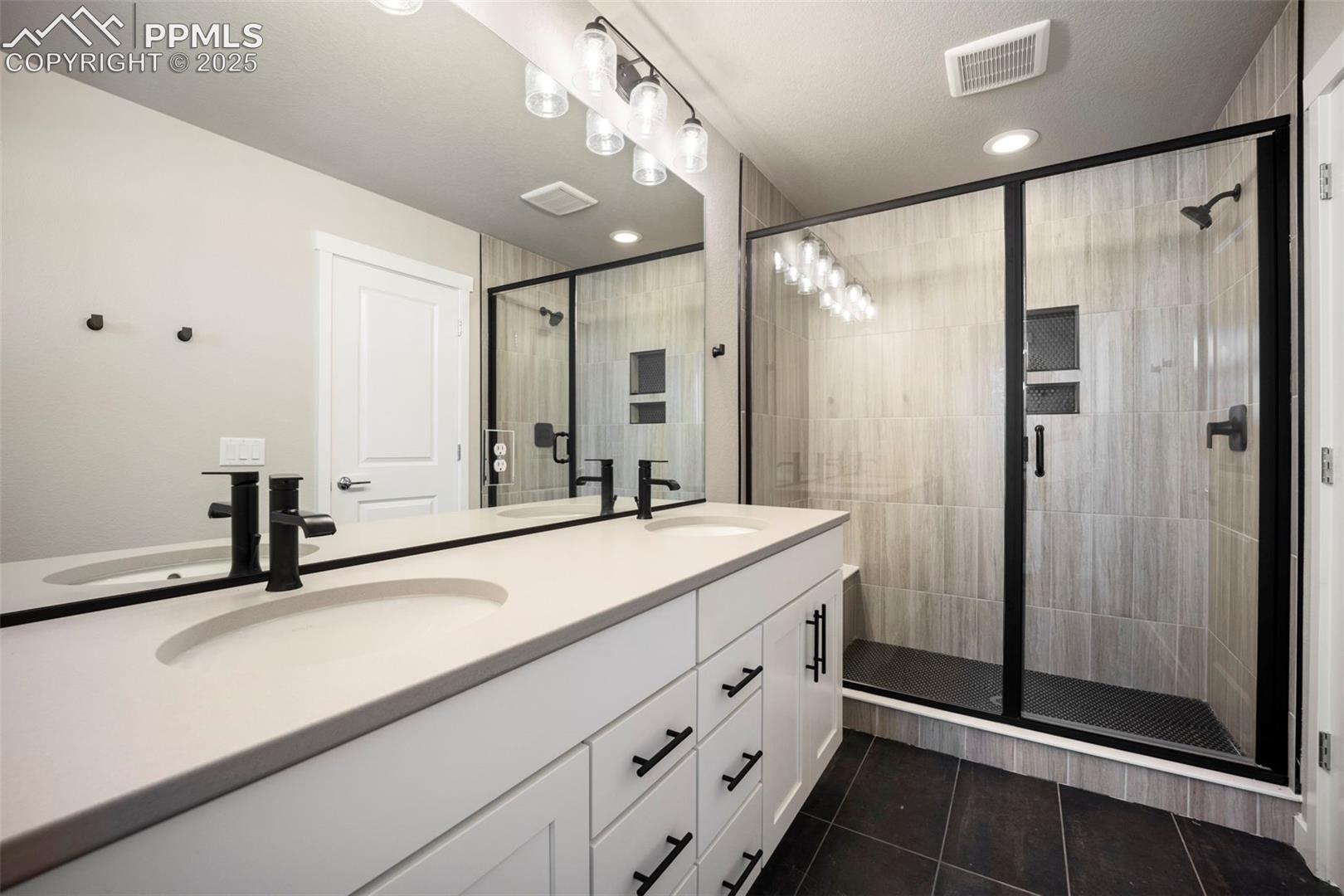9258 Kurie Mine Lane, photo 23