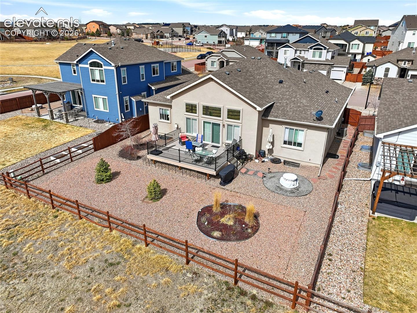 Listing photo 30 for 12611 Longview Park Lane