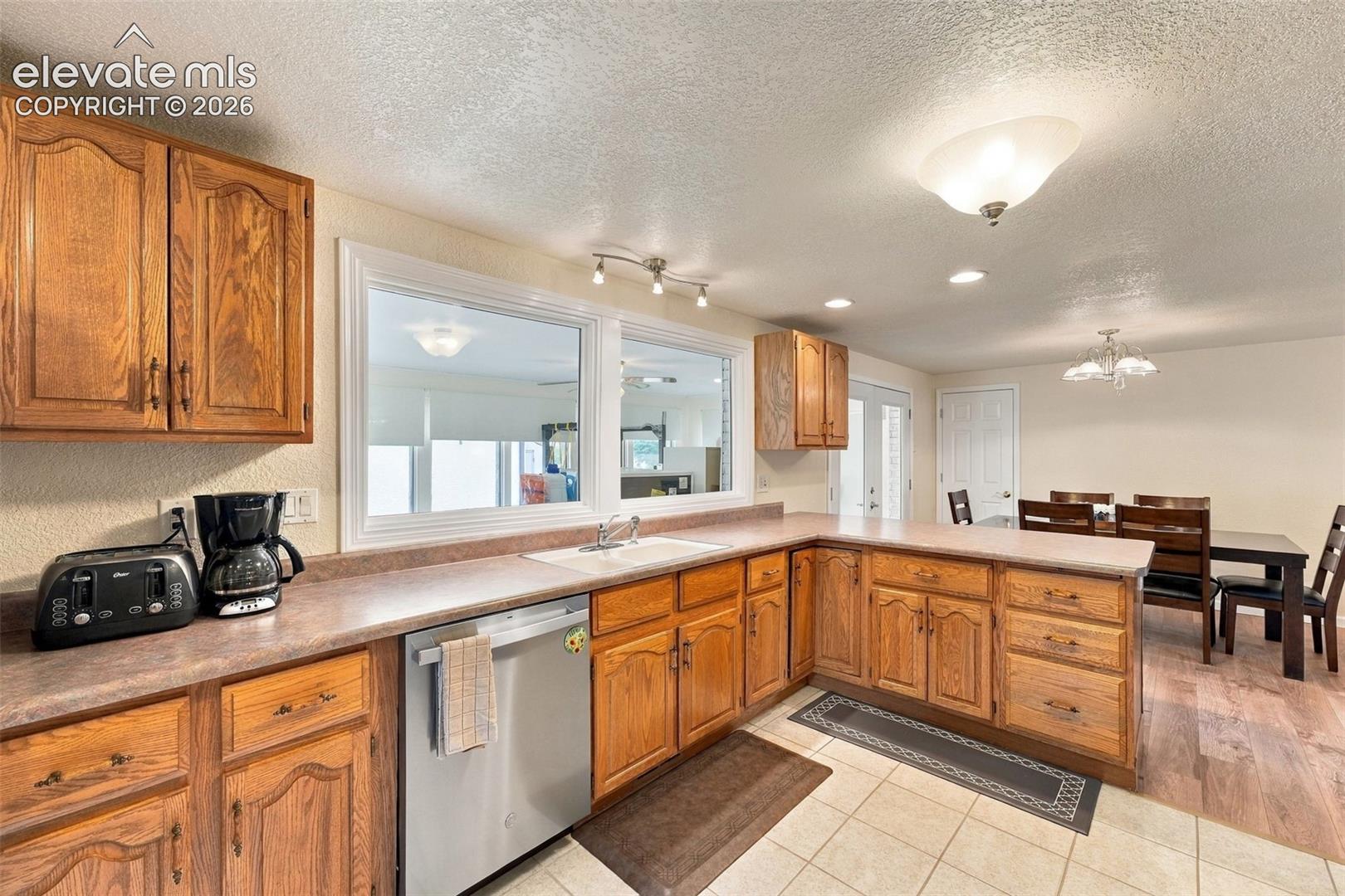 Listing photo 24 for 1734 Comanche Road