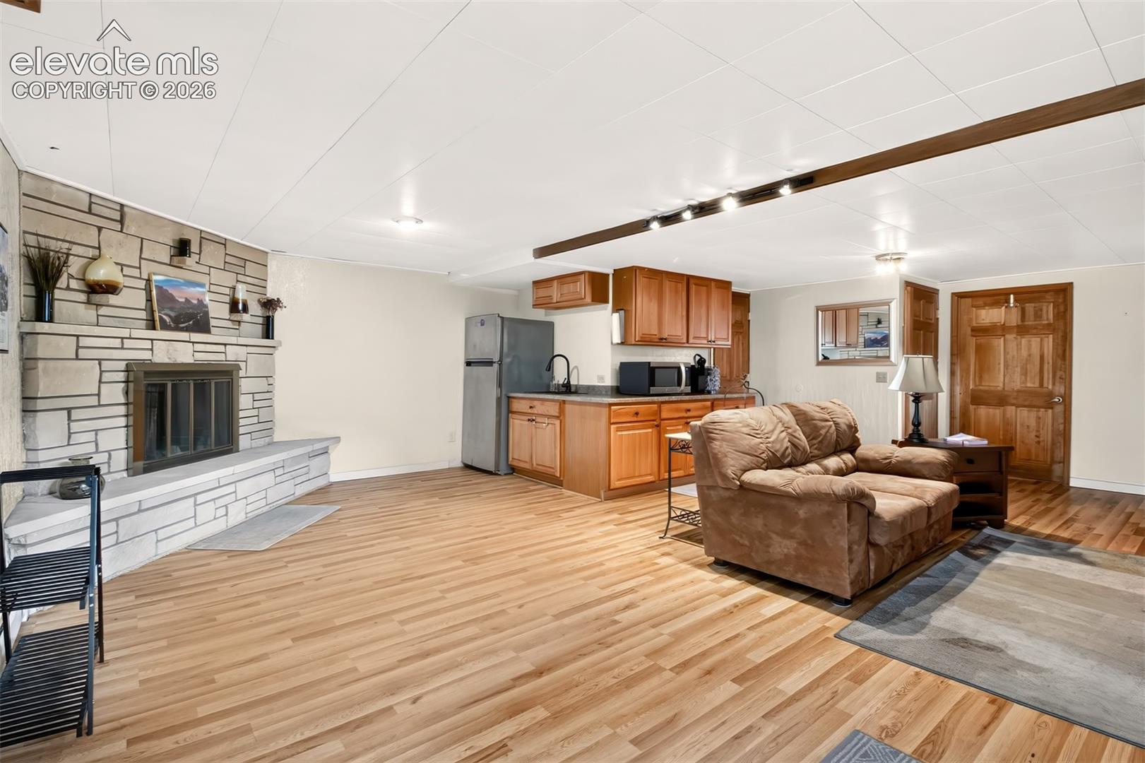 Listing photo 38 for 1224 E High Point Lane