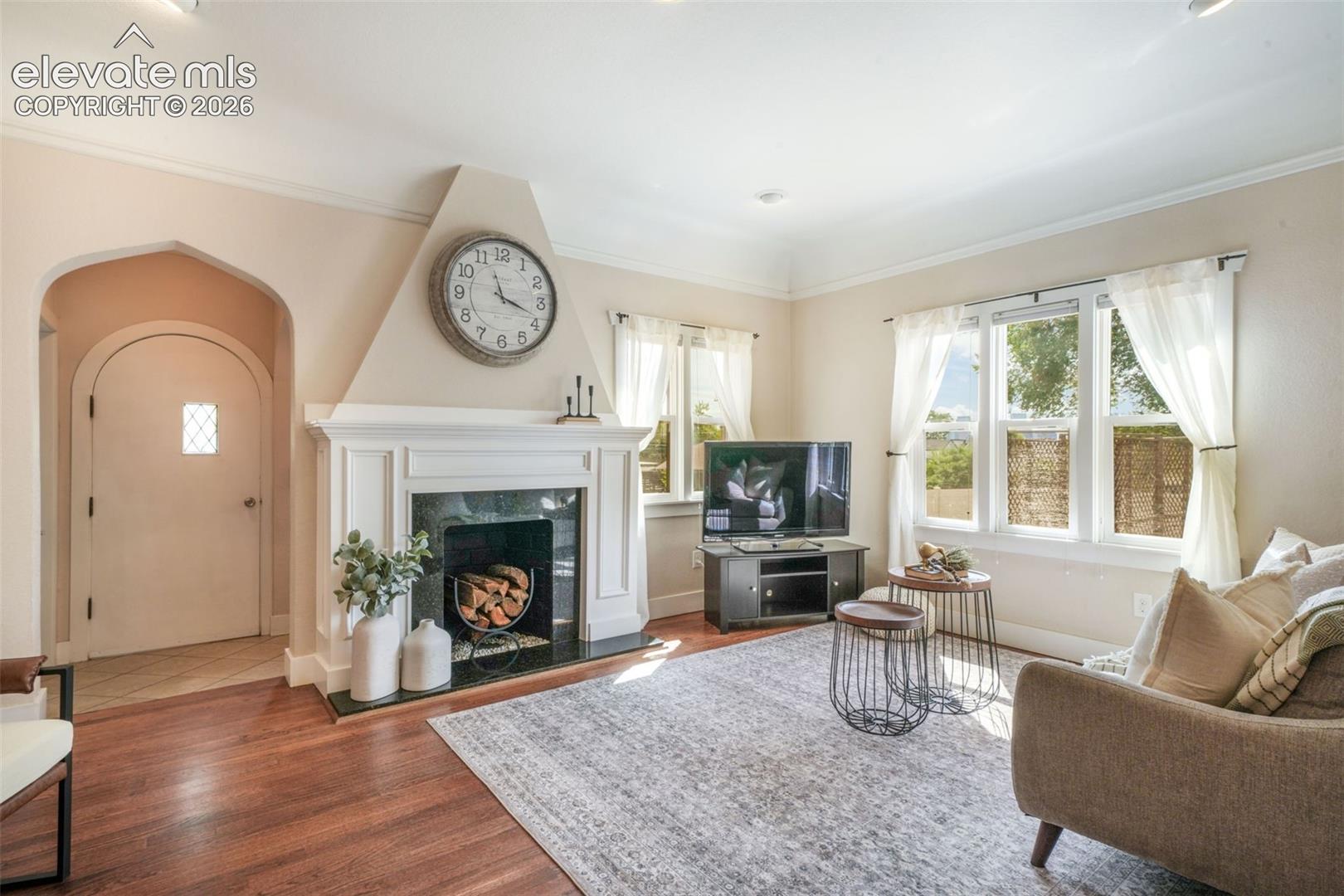 Listing photo 5 for 4145 Pecos Street