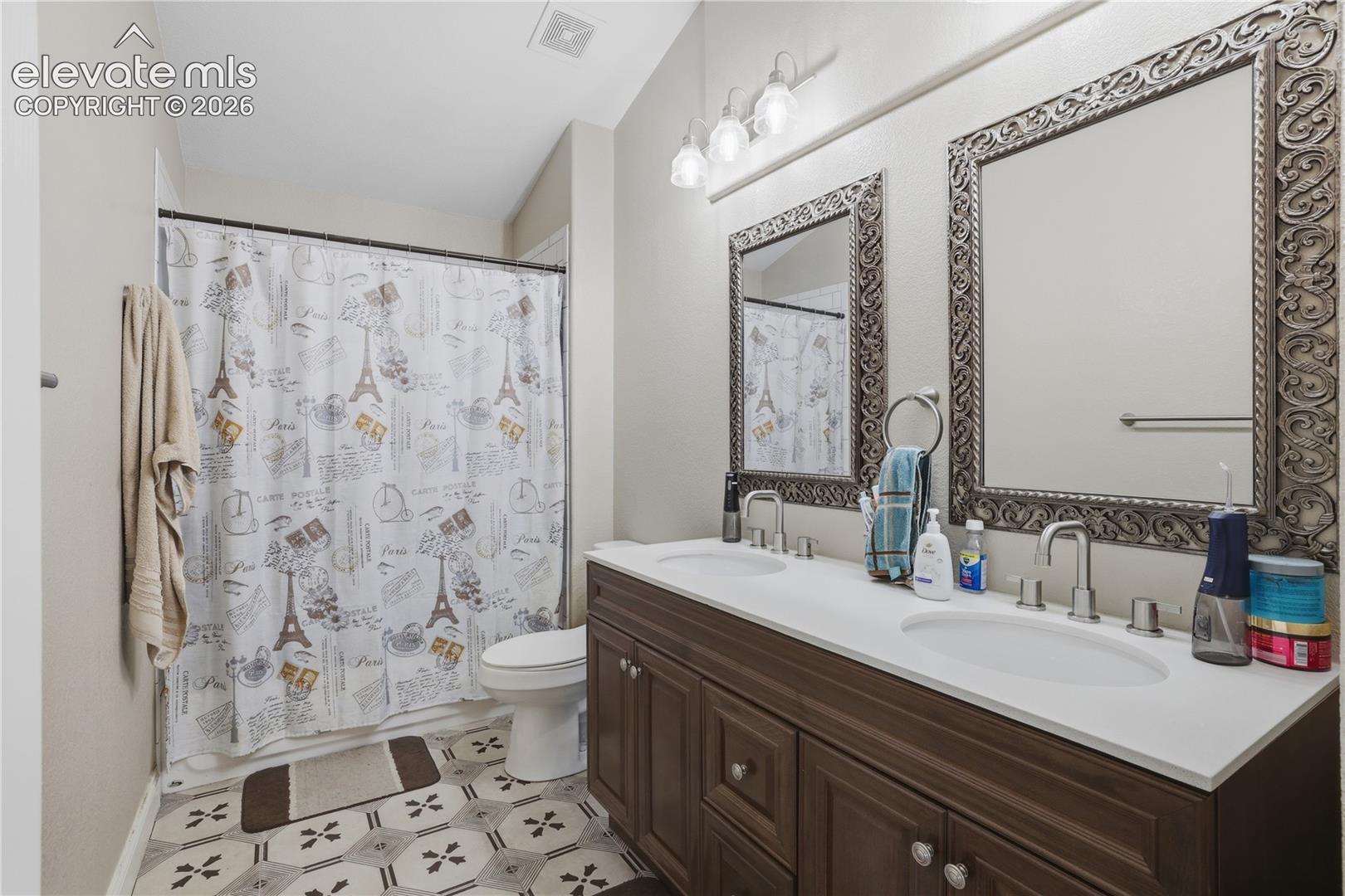 Listing photo 20 for 8109 Lodi Lane