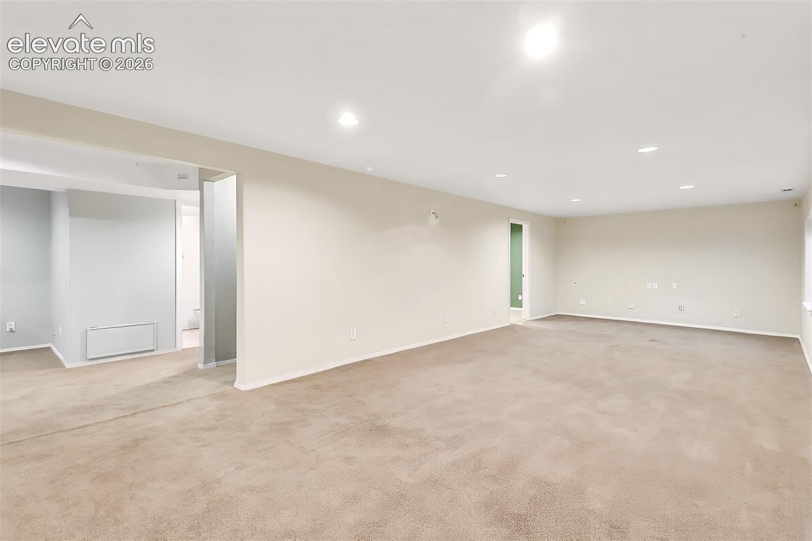Listing photo 23 for 9650 Dutch Elm Drive