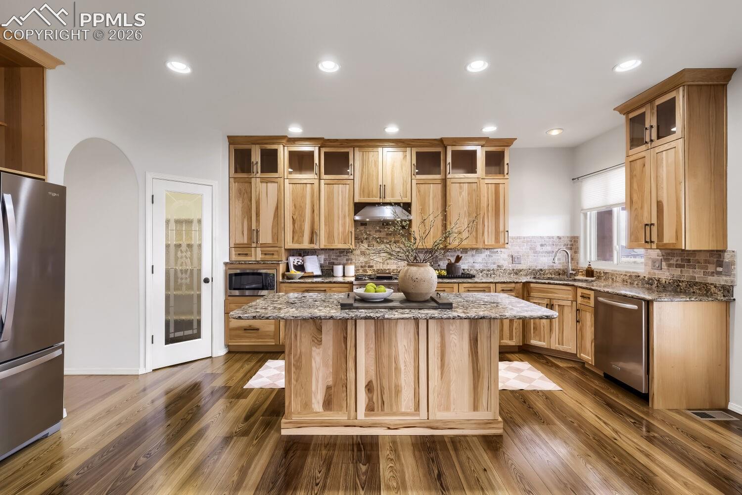 Listing photo 9 for 12555 Handles Peak Way