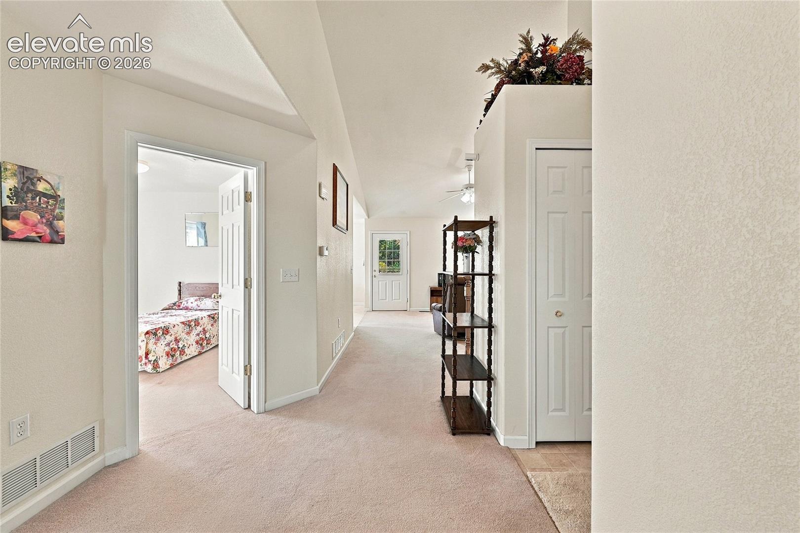 Listing photo 30 for 7538 Sailwind Drive