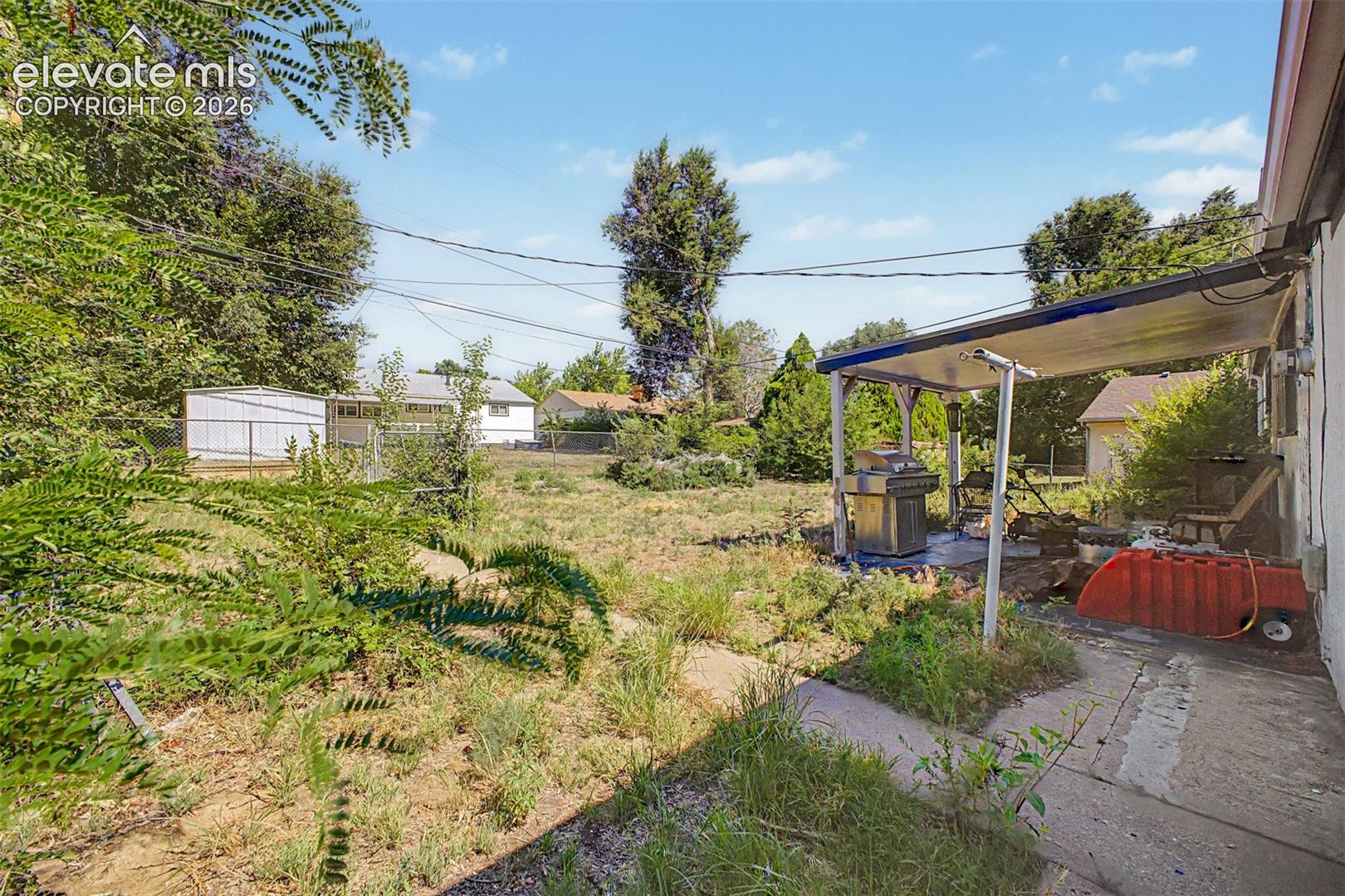Listing photo 25 for 1606 Iroquois Road