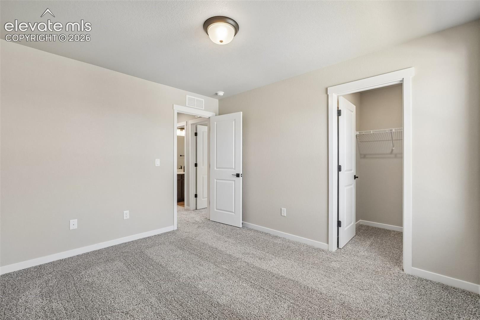 Listing photo 25 for 9696 Blaurock Drive