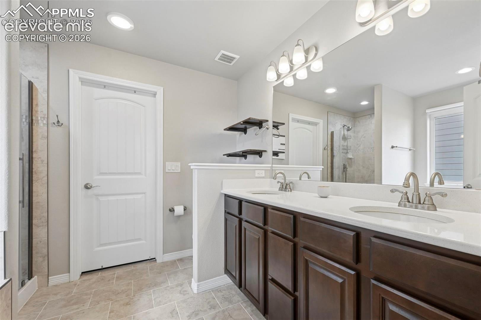 Listing photo 21 for 12755 Morning Breeze Way