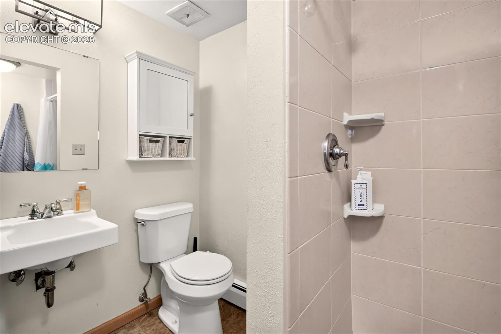 Listing photo 39 for 1224 E High Point Lane