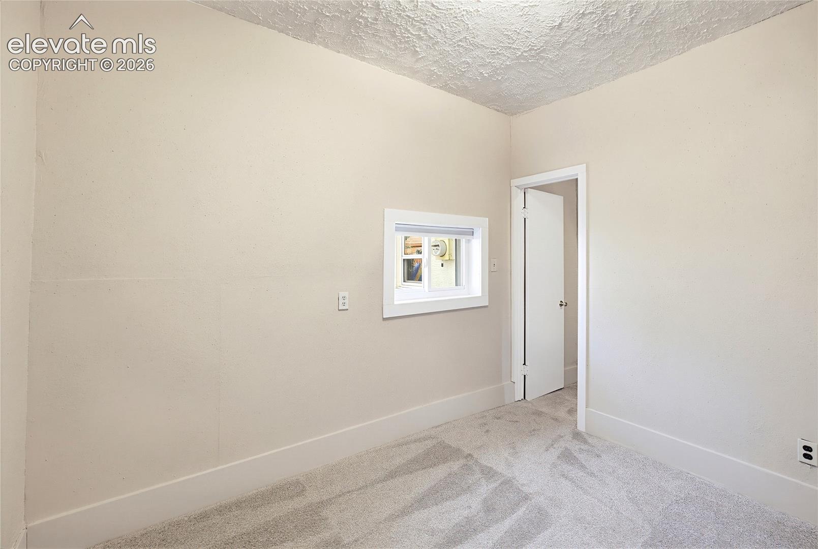 Listing photo 28 for 621 E Cache La Poudre Street