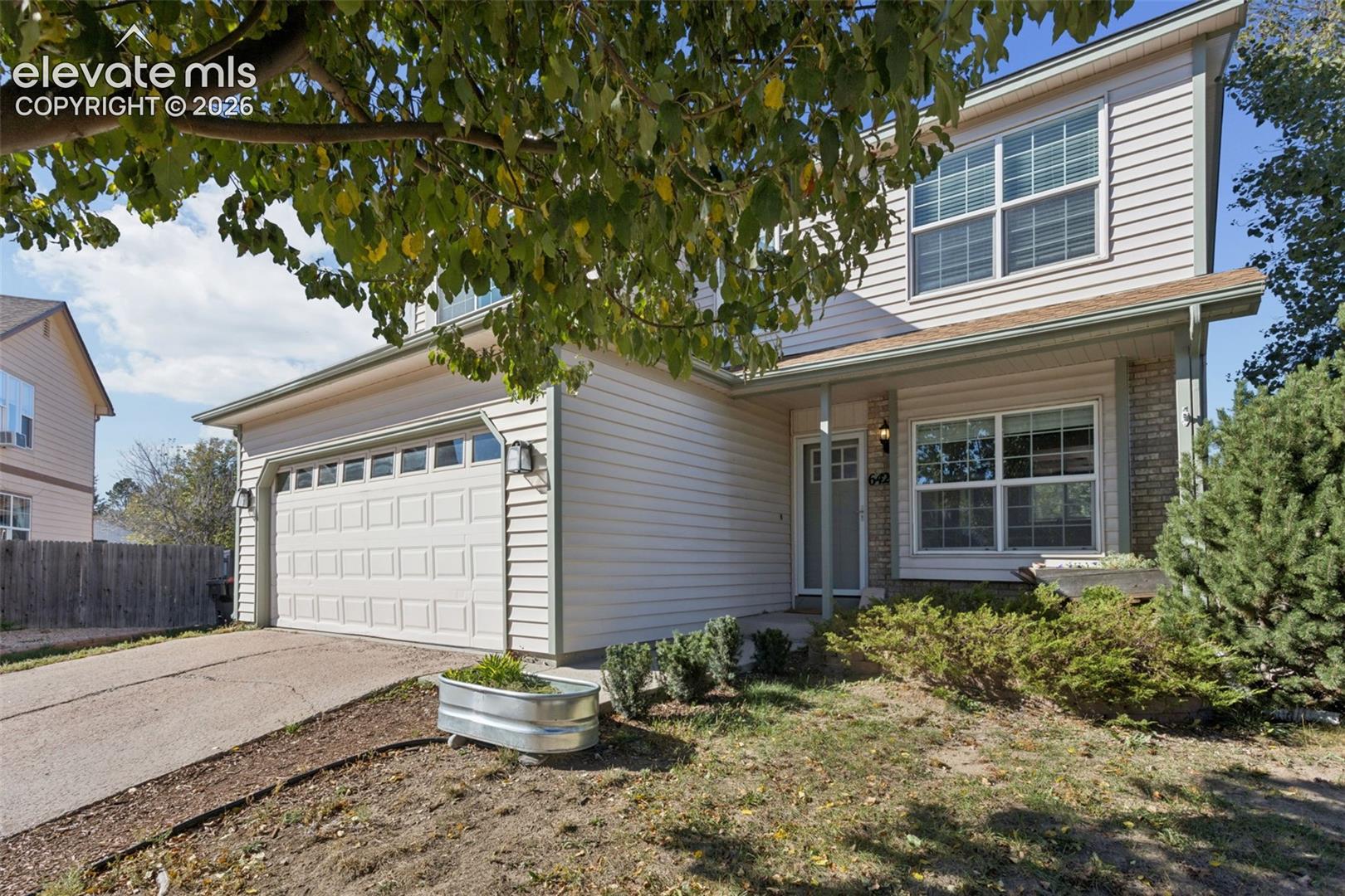 Listing photo 9 for 6420 Stonehedge Drive