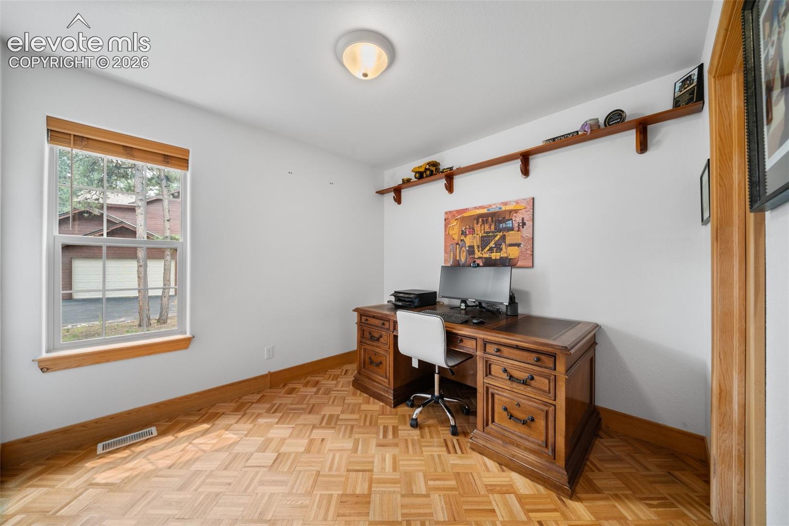 Listing photo 17 for 1400 Eagle Trace Court