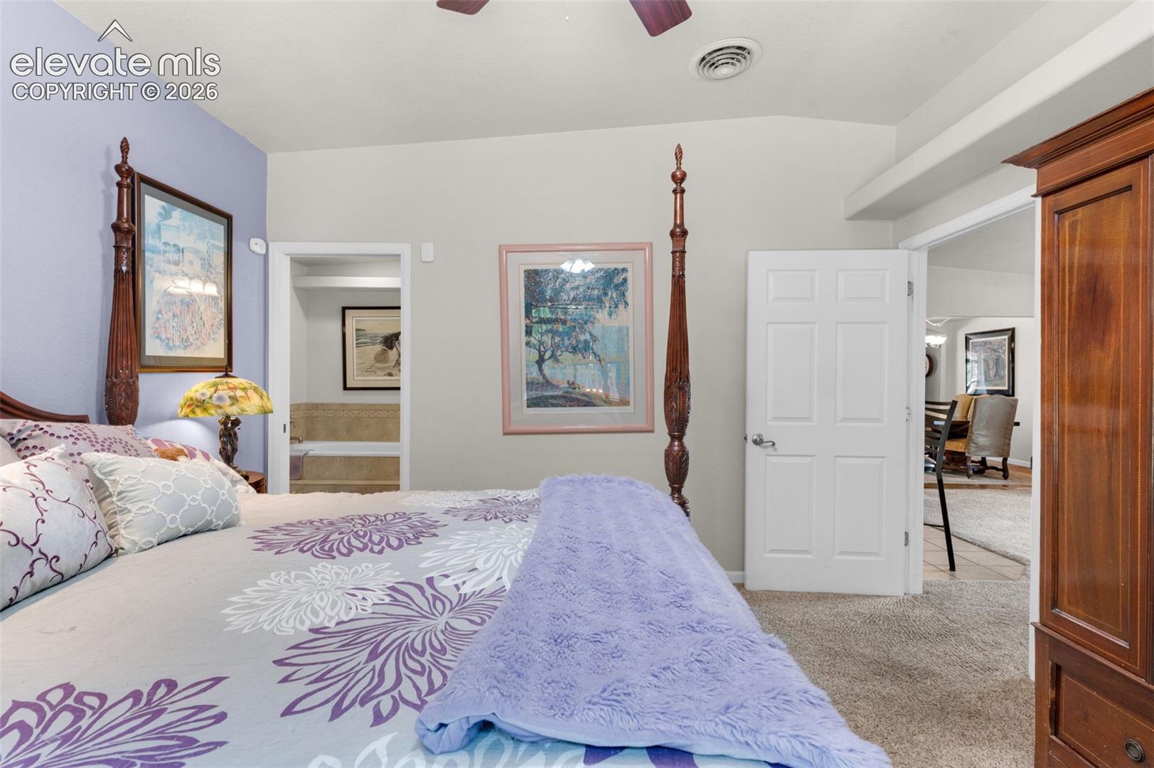Listing photo 18 for 2935 Country Club Drive