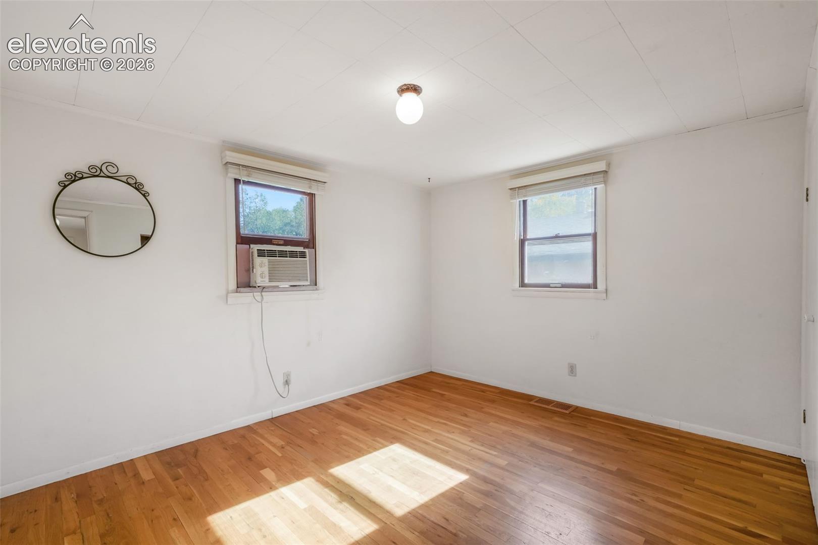 Listing photo 32 for 3326 W Kiowa Street