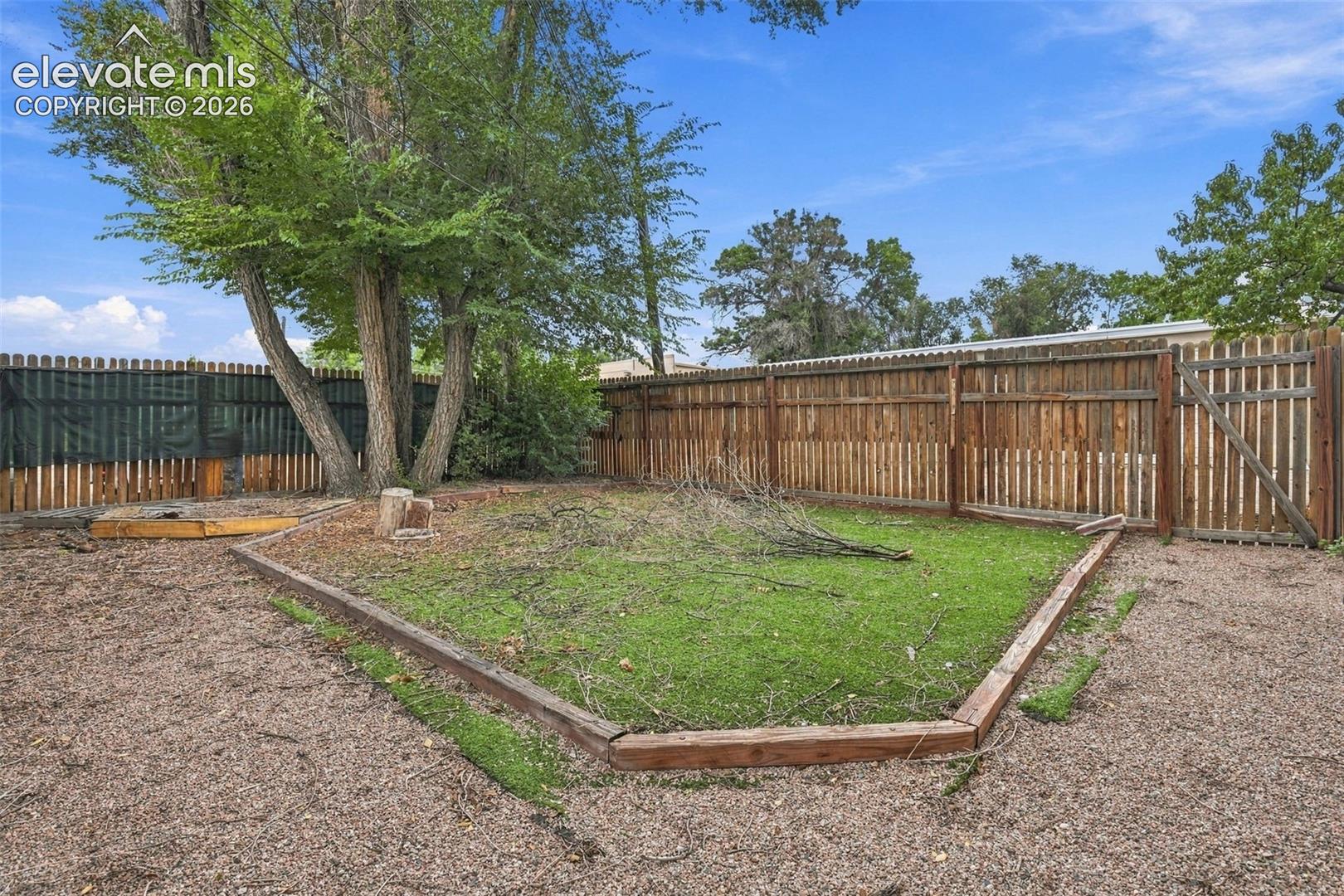 426 Bijou Street, photo 25