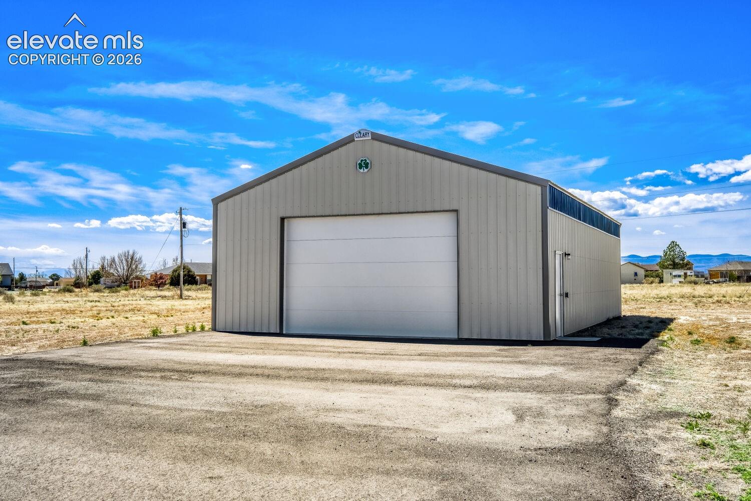 Listing photo 34 for 555 N Verbena Drive