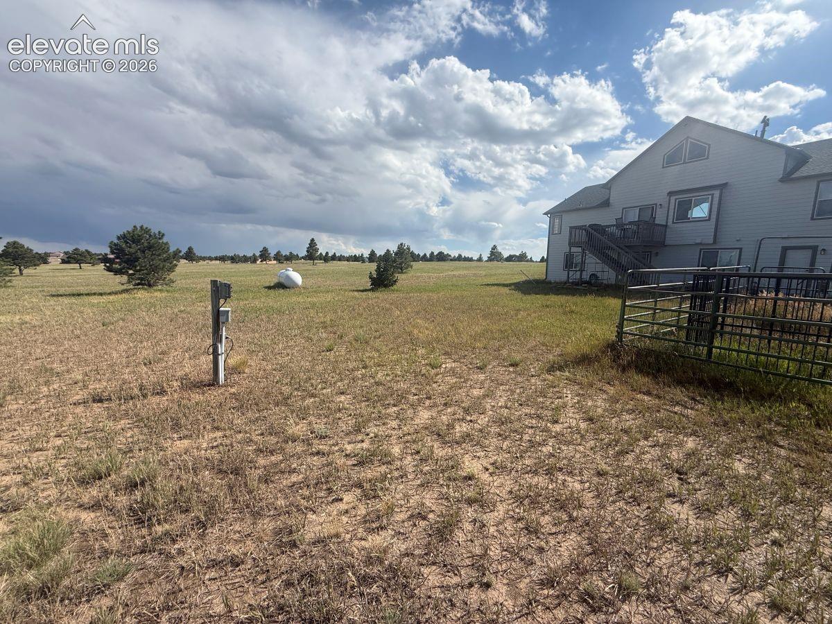 Listing photo 8 for 18165 Pinon Park Road