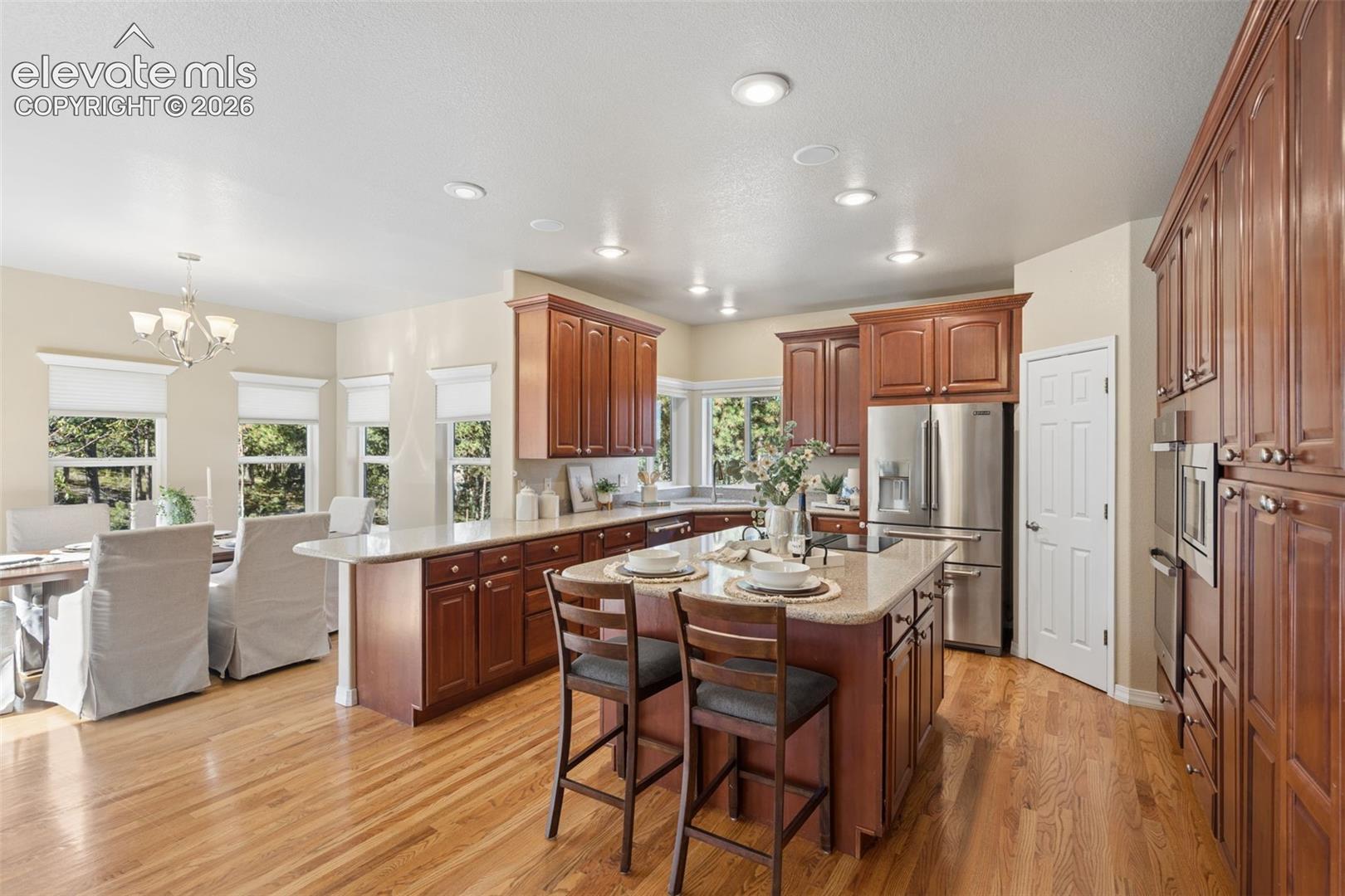 Listing photo 9 for 147 Metcalf Lane
