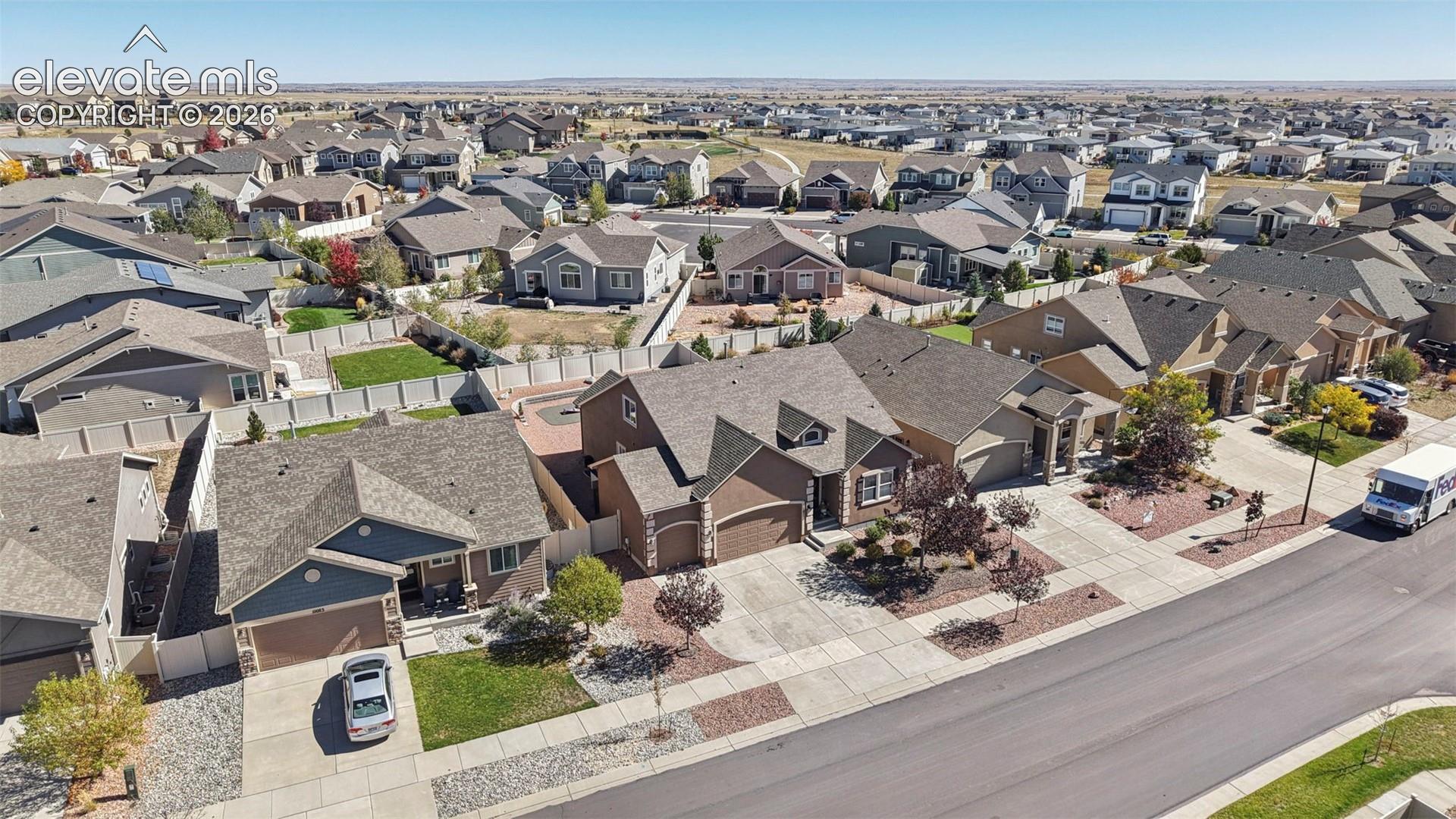 Listing photo 3 for 10071 Mount Princeton Drive