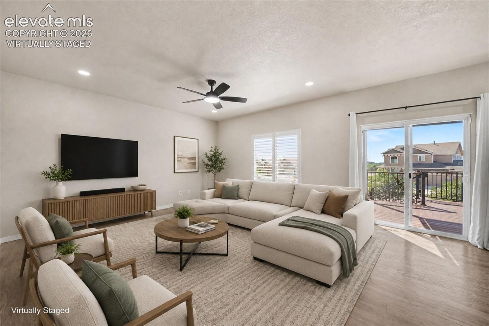 Listing photo 11 for 803 Deschutes Drive