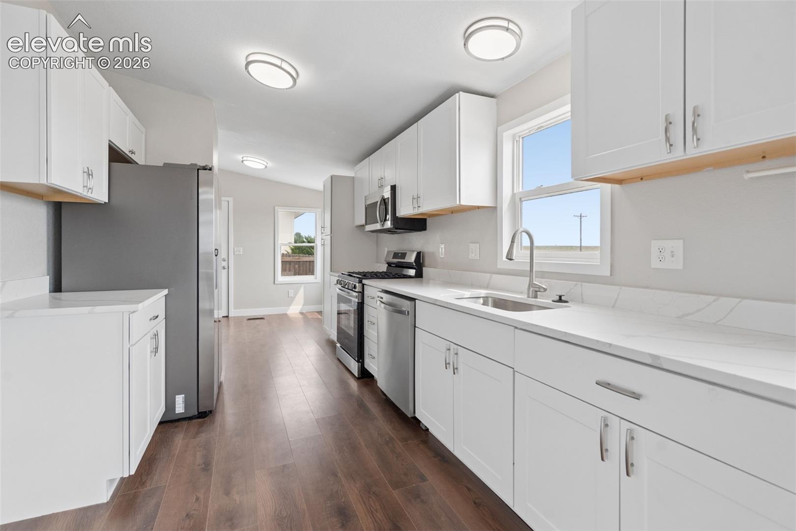 Listing photo 11 for 4671 Pipestem Avenue