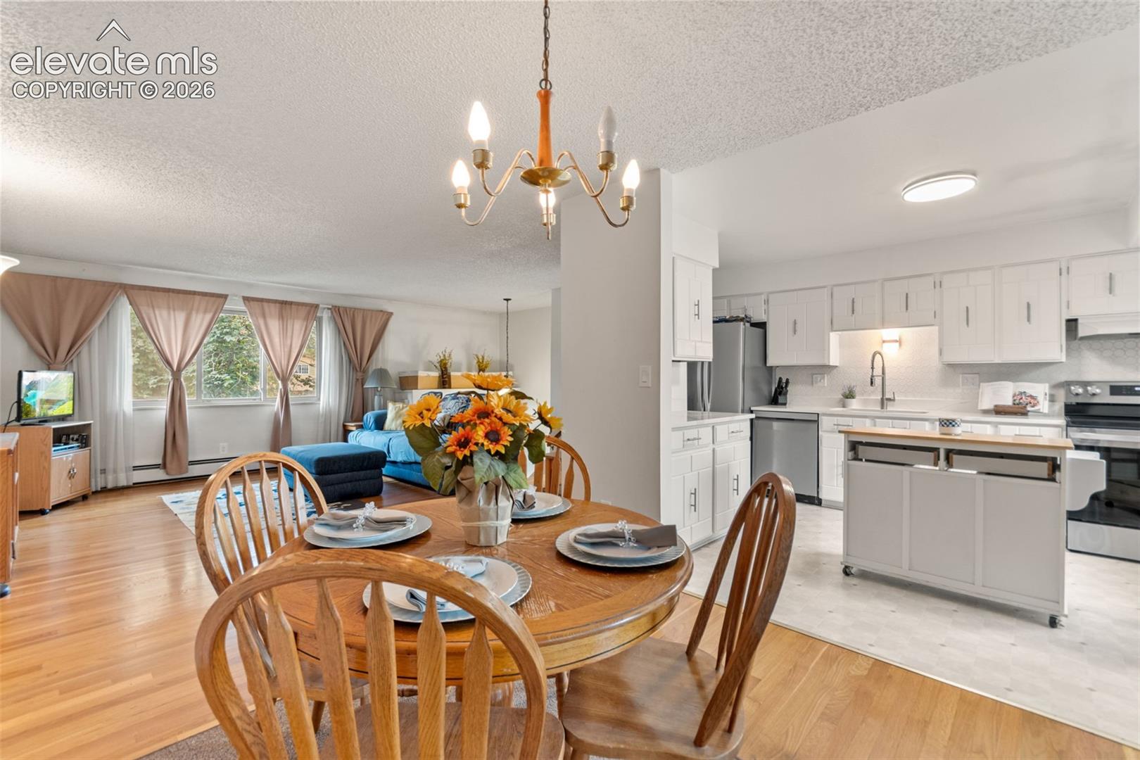 Listing photo 15 for 2801 S Reed Street