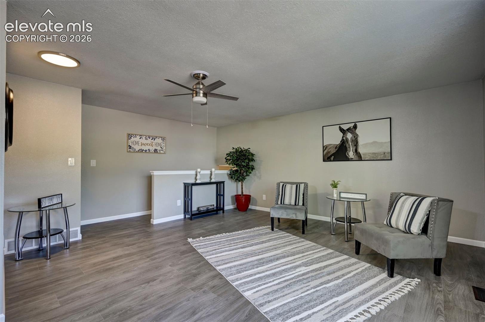 Listing photo 15 for 7443 Franconia Drive