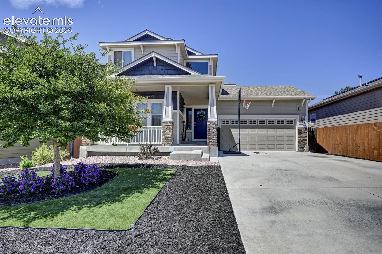 Listing photo 6 for 9428 Torecco Court