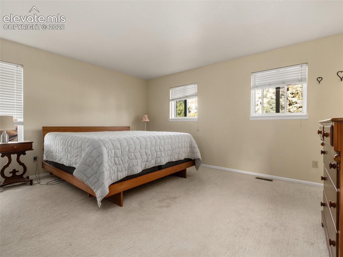 Listing photo 26 for 2525 Ramsgate Terrace