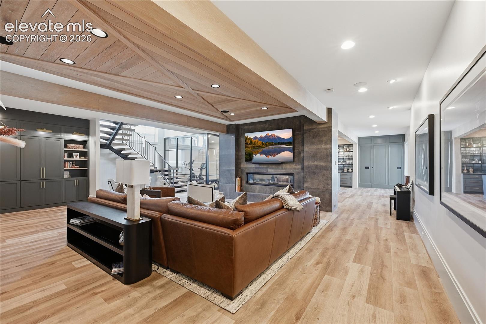 Listing photo 31 for 16238 Open Sky Way