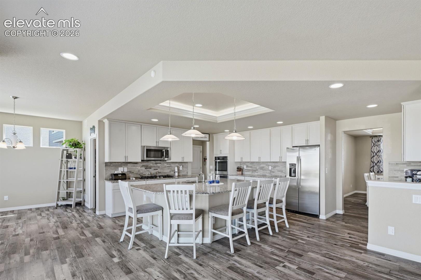 Listing photo 3 for 12810 Windingwalk Drive