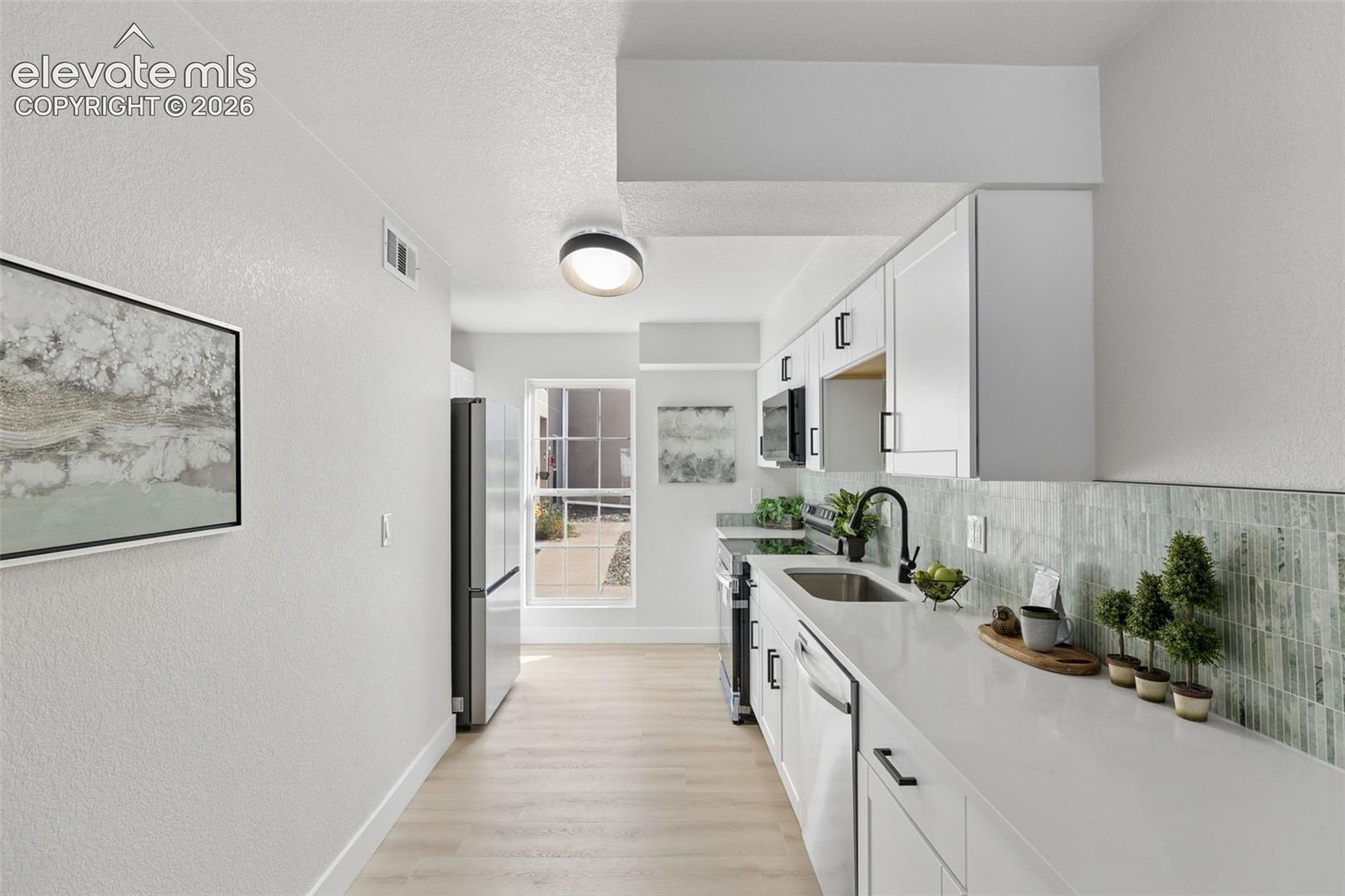 Listing photo 17 for 3130 Van Teylingen Drive F