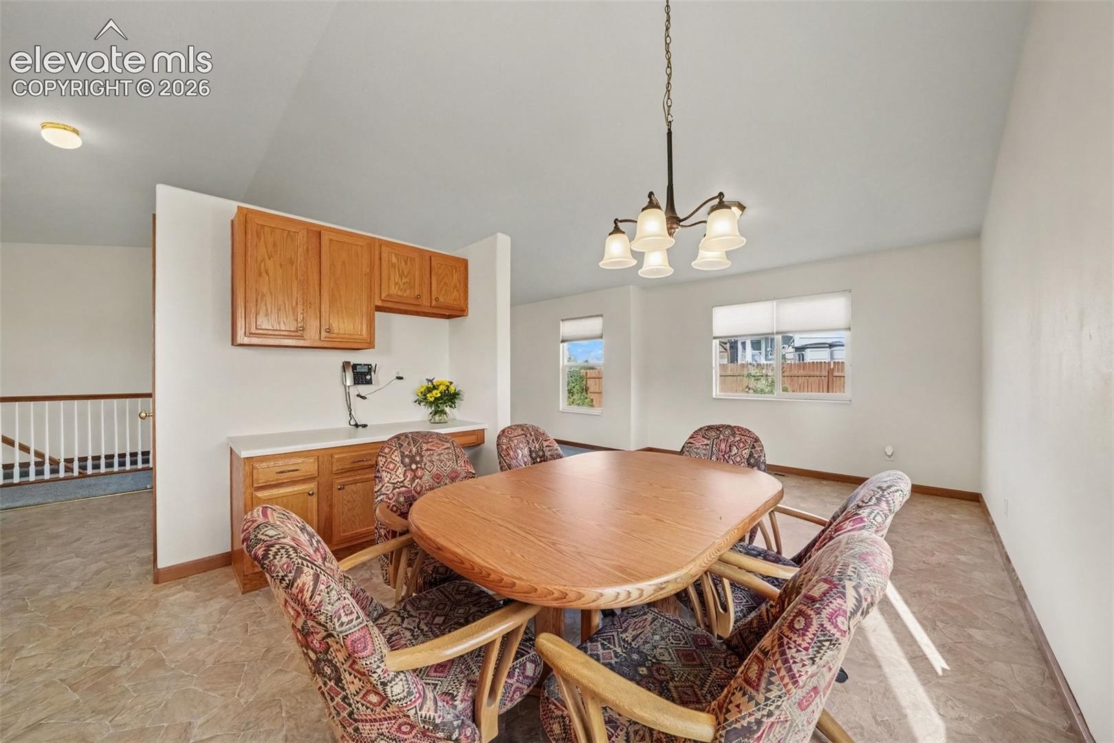 772 Foxwood Drive, photo 8