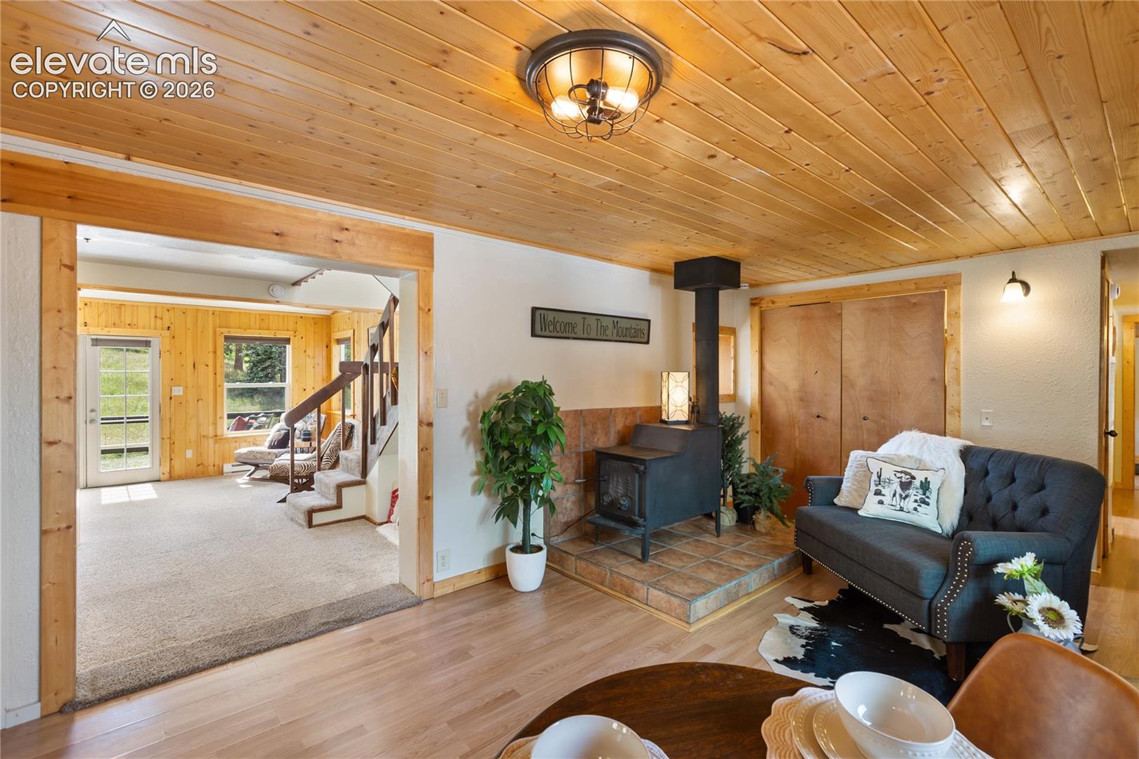 1021 Markus Road, photo 15
