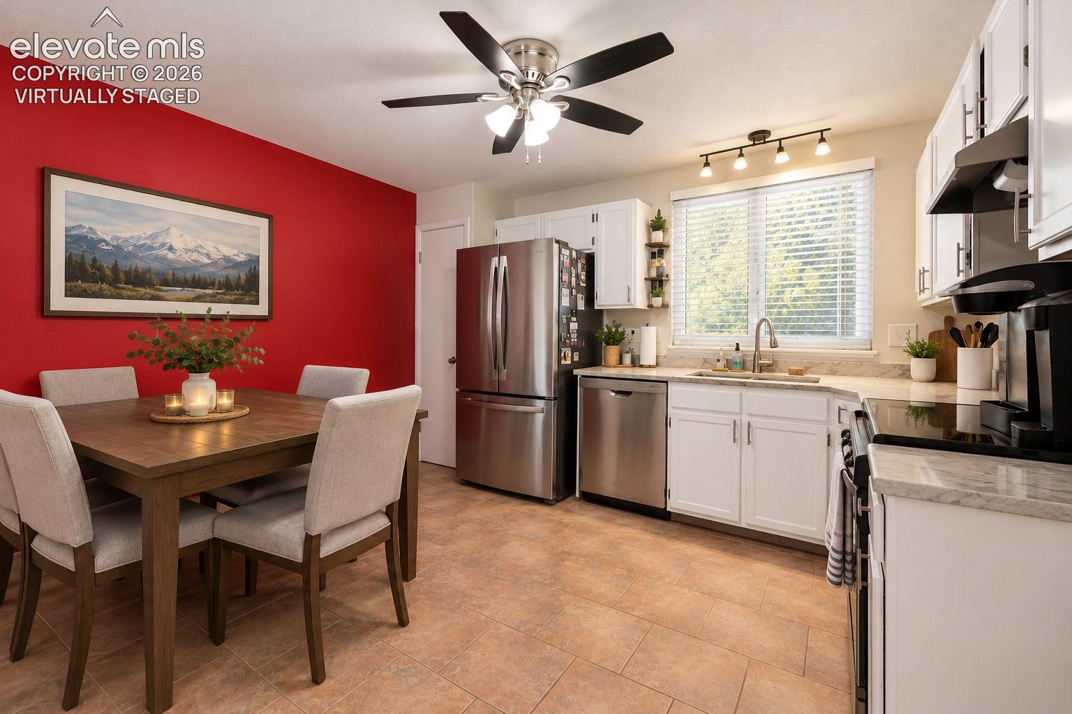 Listing photo 12 for 4254 Halstead Circle