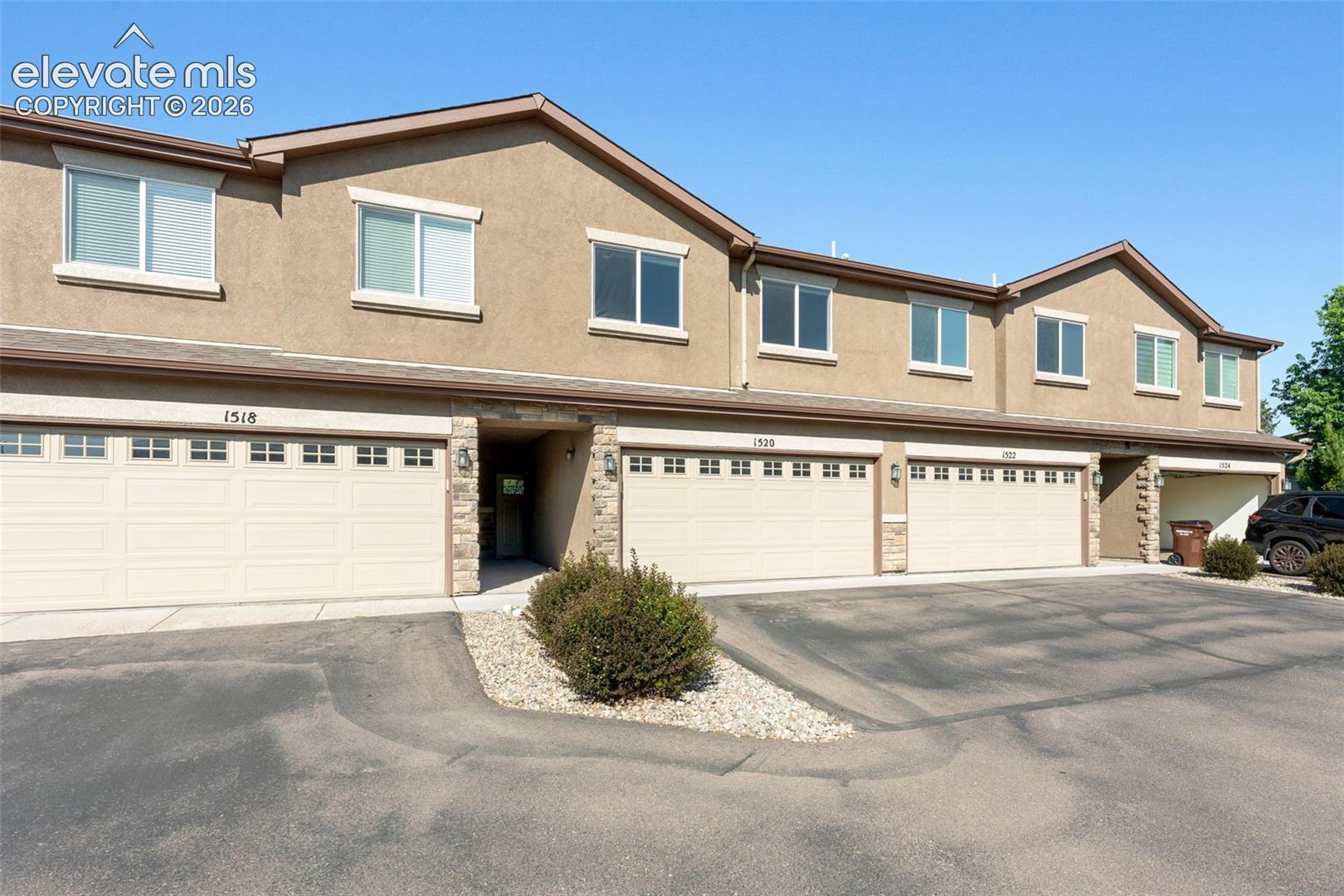 1520 York Road, photo 2
