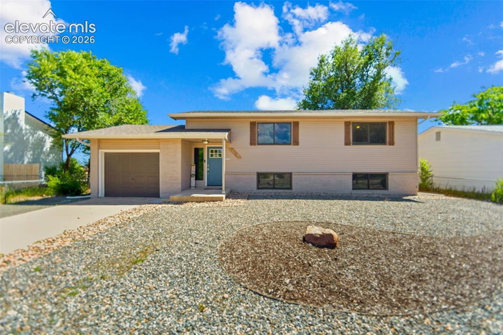 7503 Fortman Avenue — listing photo